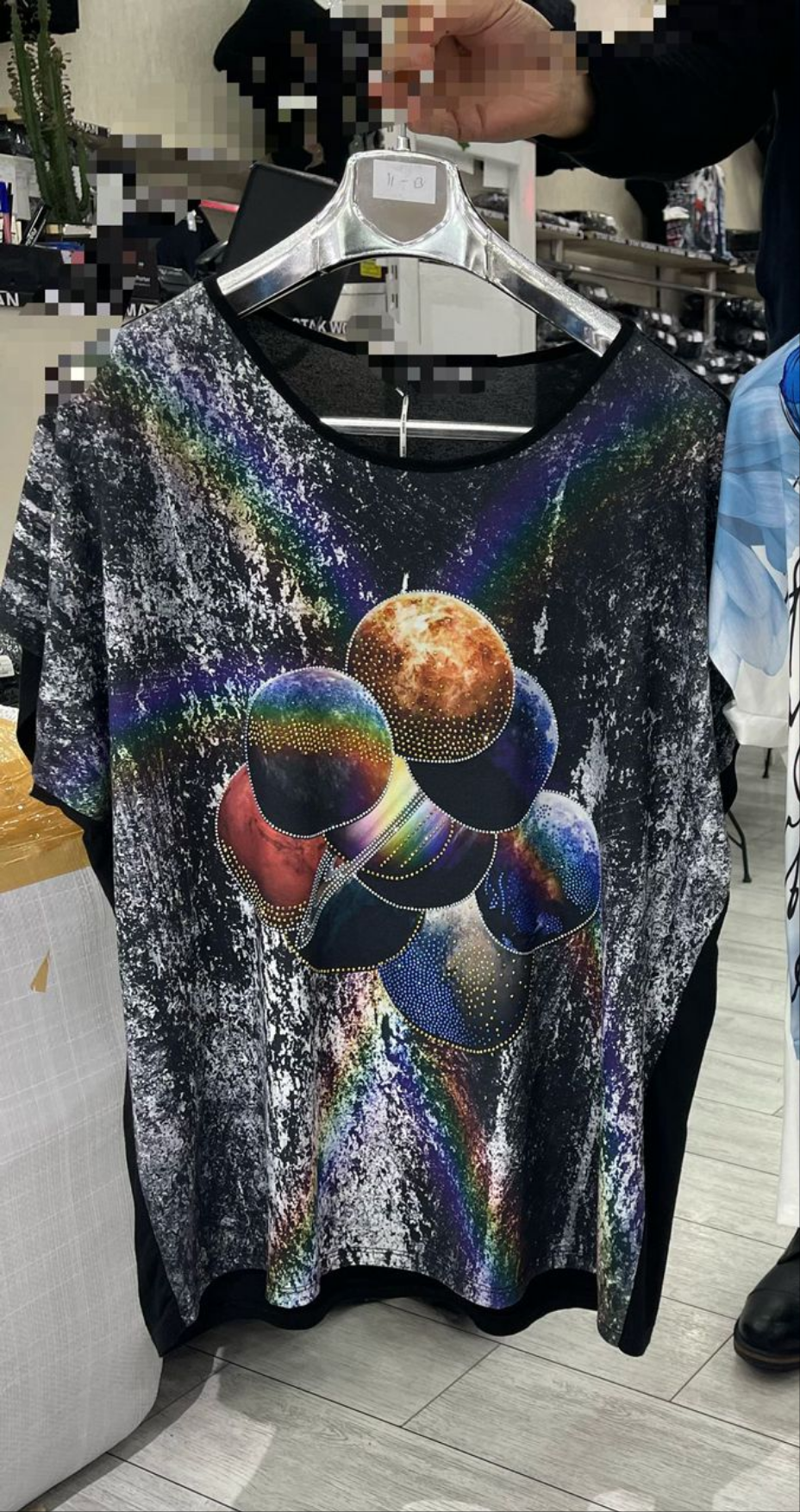 Lovely artistic top black