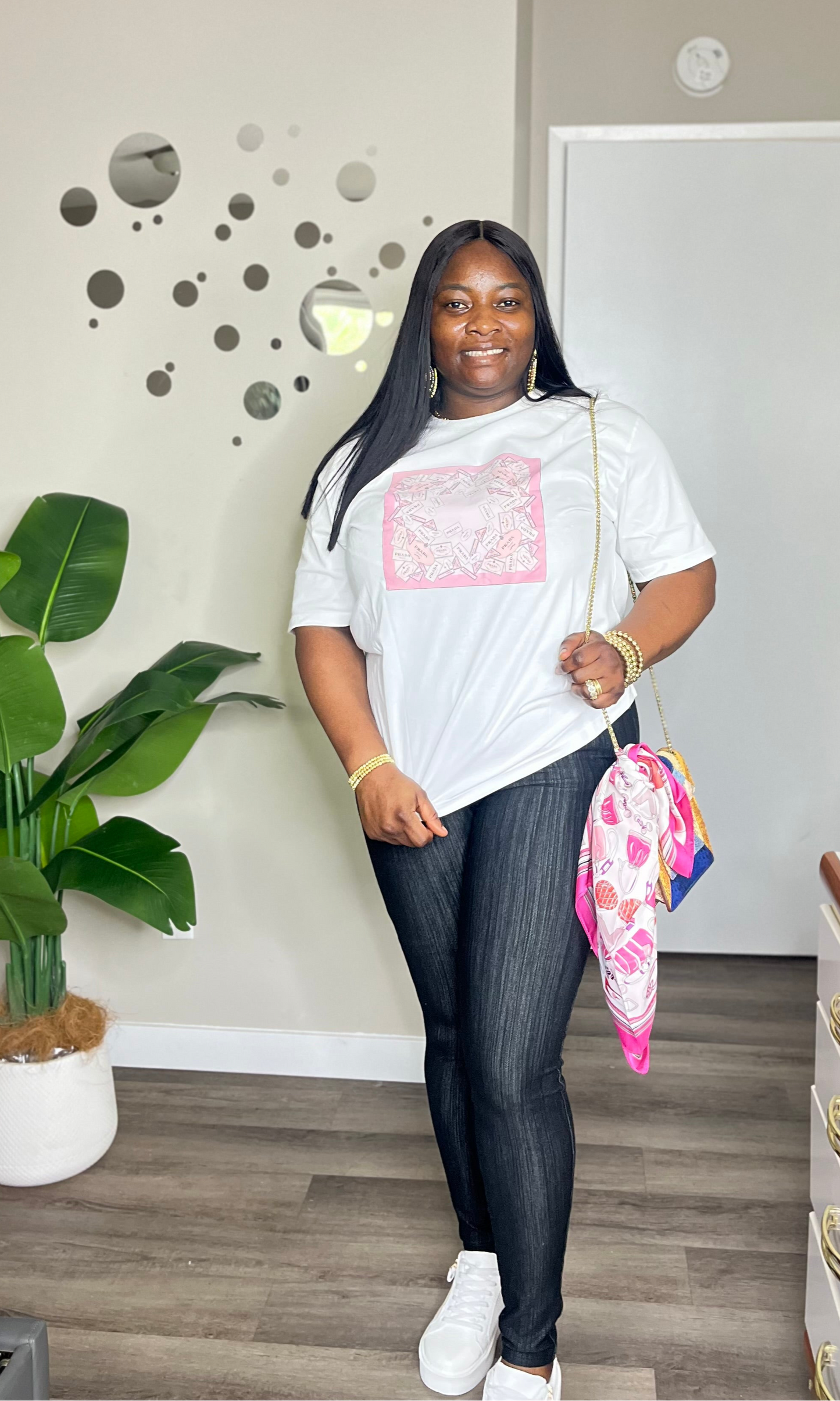 T-shirt with vintage scarf